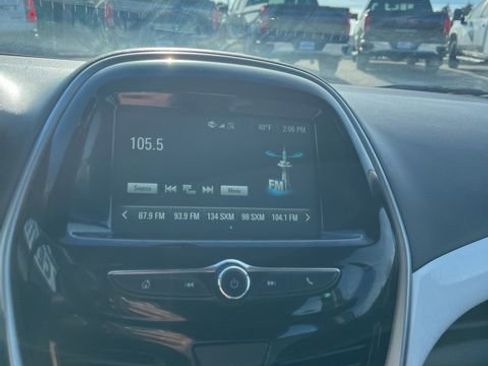 Used 2017 Chevrolet Spark LT FWD image 37