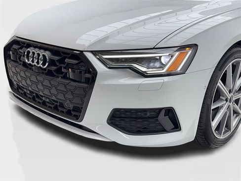 Used 2025 Audi A6 2.0T Premium w/ Convenience Plus Package image 5