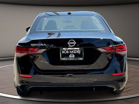 New 2025 Nissan Sentra SV image 4