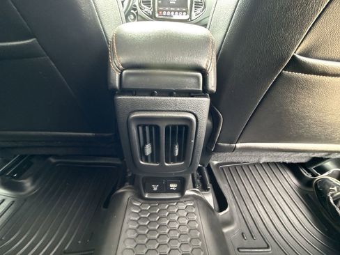 Used 2021 Jeep Compass Limited image 18