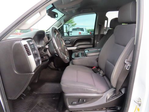 Used 2018 Chevrolet Silverado 2500 LT w/ LT Convenience Package AWD/4WD image 28