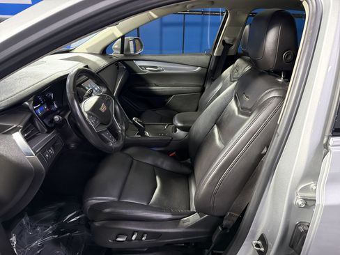 Used 2019 Cadillac XT5 Premium Luxury AWD/4WD image 23