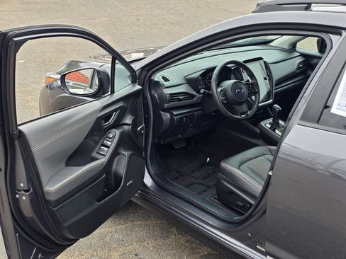 Certified 2025 Subaru Crosstrek 2.5i Limited w/ Crosstrek Mirror Package AWD/4WD image 40