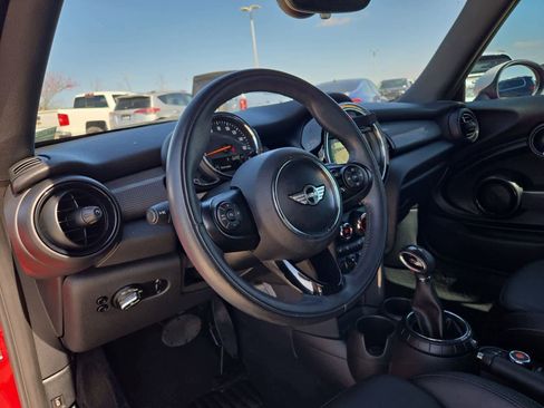 Used 2017 MINI Cooper Convertible image 2