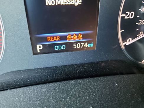 Used 2025 Toyota Corolla LE image 17