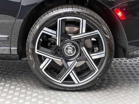 New 2027 Rolls-Royce Cullinan Black Badge AWD/4WD image 60