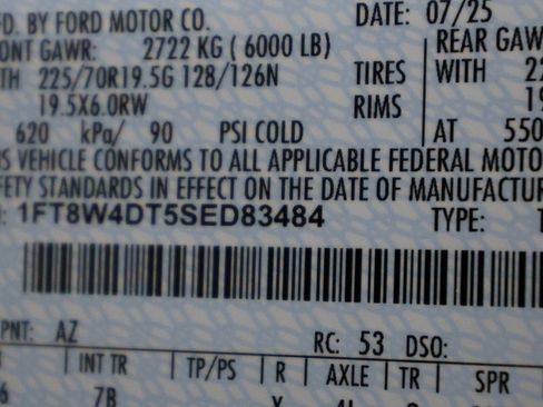 Used 2025 Ford F450 Platinum image 53