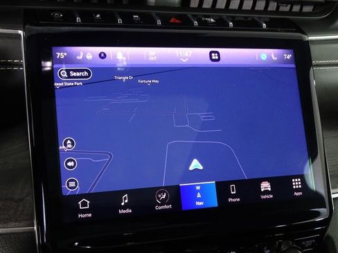 Used 2021 Jeep Grand Cherokee L Overland w/ Luxury Tech Group IV image 8