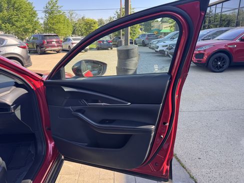 Used 2025 MAZDA CX-30 AWD 2.5 S w/ Select Sport Pkg image 25