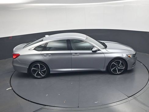 Used 2018 Honda Accord Sport image 38