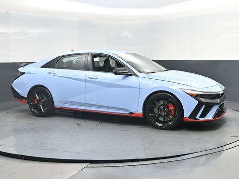 New 2025 Hyundai Elantra N image 2