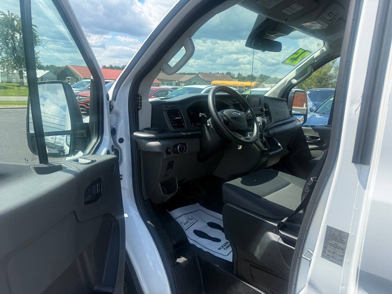 Used 2025 Ford Transit 250 Low Roof w/ Exterior Upgrade Package RWD image 9
