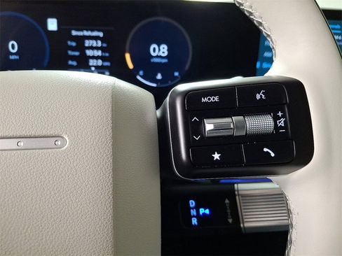 Used 2024 Hyundai Santa Fe Calligraphy image 24