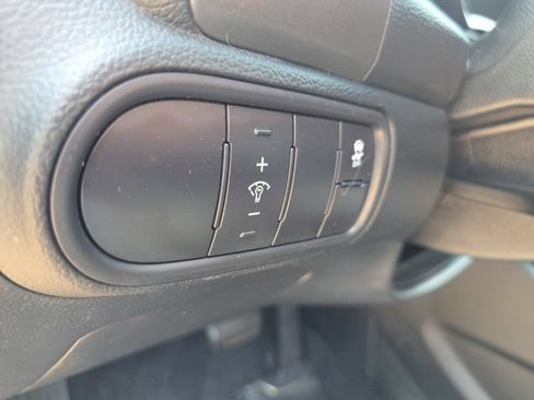 Used 2018 Kia Forte LX FWD image 18