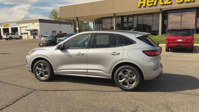 Used 2024 Ford Escape ST-Line w/ Tech Pack #1 AWD/4WD image 6