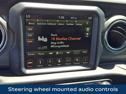 Used 2019 Jeep Wrangler Unlimited Sahara AWD/4WD image 11