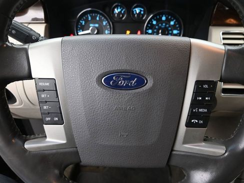 Used 2010 Ford Flex SEL image 16
