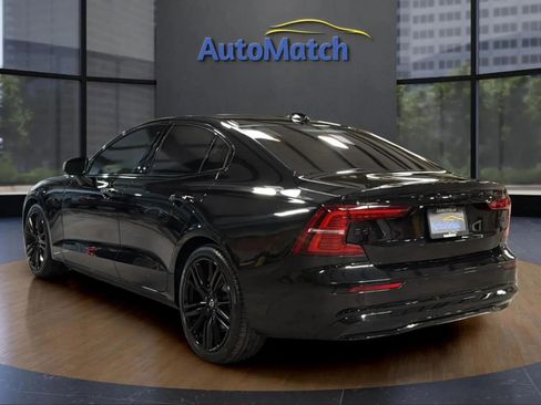 Used 2024 Volvo S60 B5 Plus w/ Climate Package image 9