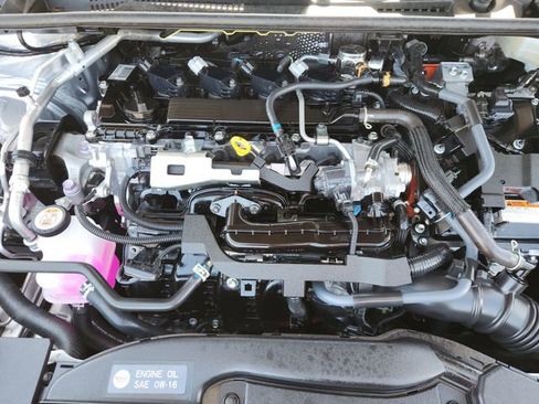 Used 2025 Toyota Prius LE image 26