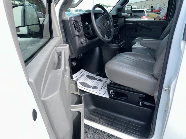 Used 2024 GMC Savana 2500 w/ Driver Convenience Package RWD image 17