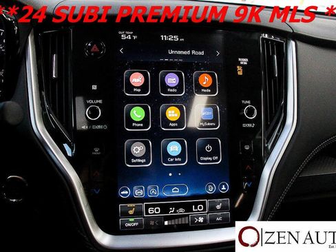 Used 2024 Subaru Outback Premium image 15