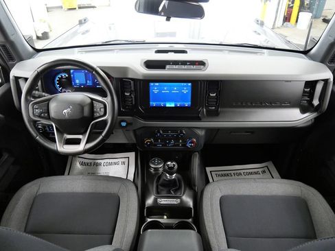 Used 2022 Ford Bronco Big Bend w/ Sasquatch Package AWD/4WD image 20
