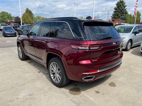 Certified 2025 Jeep Grand Cherokee Summit AWD/4WD image 4