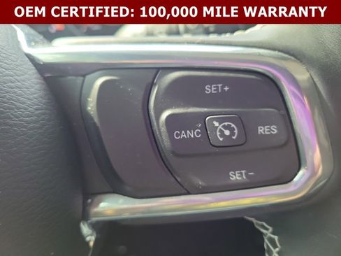 Used 2023 Jeep Wrangler Unlimited Sahara w/ Cold Weather Group AWD/4WD image 29