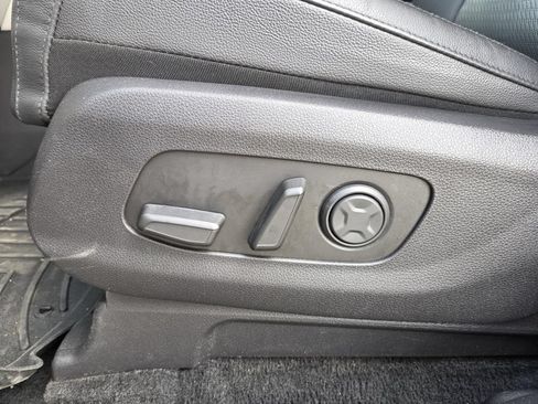 Used 2024 Kia Carnival SX Prestige FWD image 22