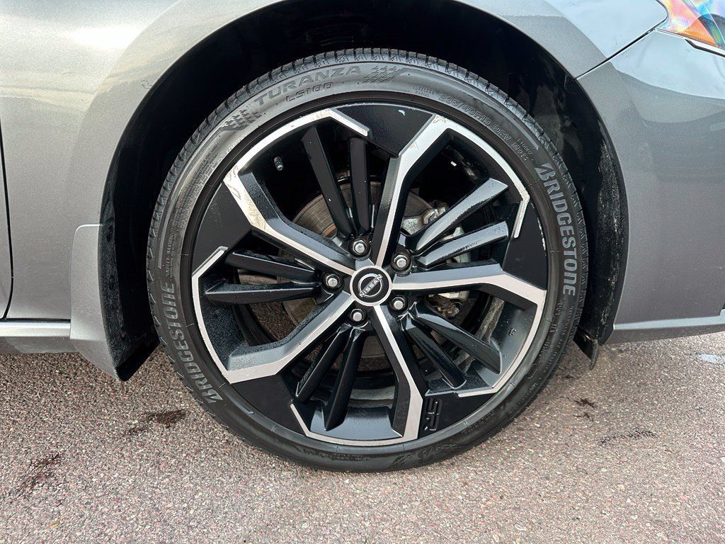 Used 2024 Nissan Altima 2.5 SR AWD/4WD image 39