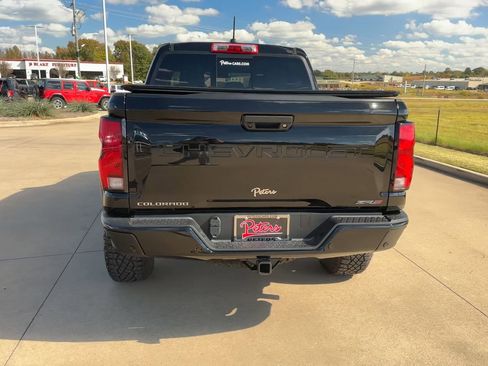 Used 2025 Chevrolet Colorado ZR2 image 6