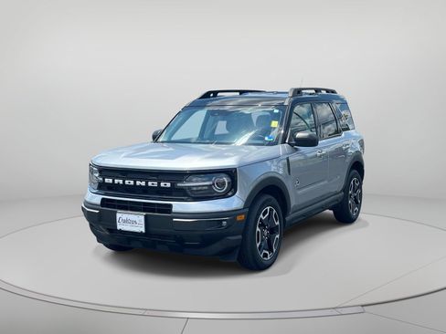 Used 2023 Ford Bronco Sport Outer Banks AWD/4WD image 8