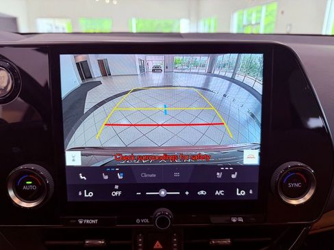 Used 2025 Lexus NX 250 FWD w/ Accessory Package (Z1) image 25