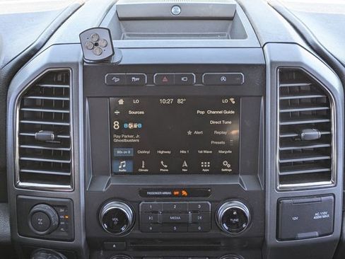 Used 2018 Ford F150 Raptor w/ Equipment Group 802A Luxury AWD/4WD image 16