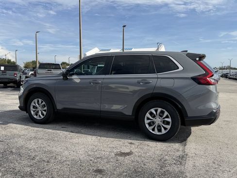 Used 2023 Honda CR-V LX image 7