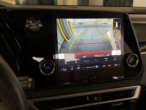 Used 2024 Lexus RX 350 FWD w/ Technology Package image 29