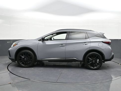 Used 2023 Nissan Murano SV w/ SV Midnight Edition Package FWD image 2