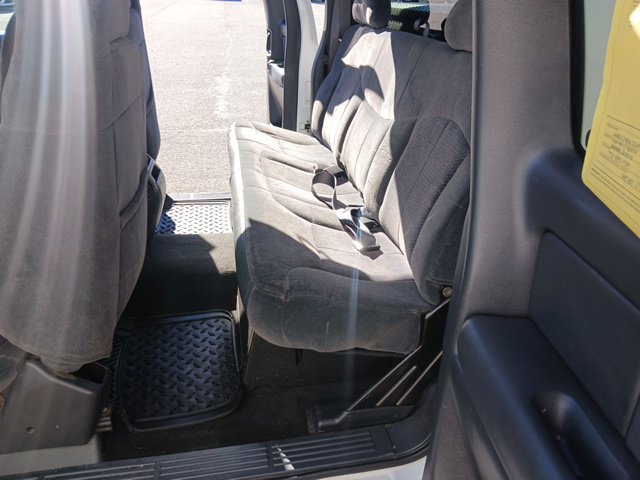 Used 2001 Chevrolet Silverado 2500 LS RWD image 14