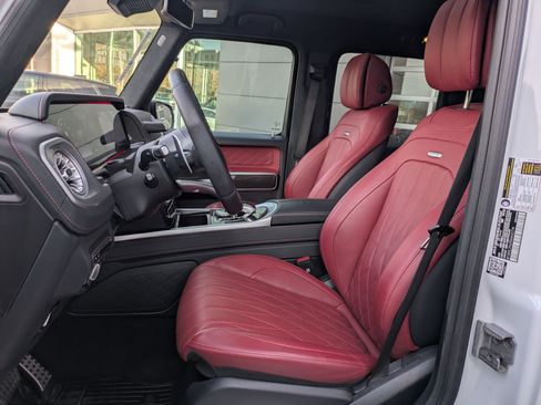 Certified 2024 Mercedes-Benz G 63 AMG 4MATIC image 25