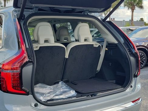 New 2026 Volvo XC90 B6 Ultra image 4