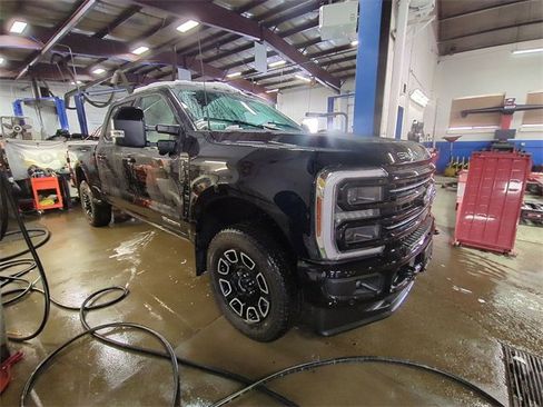 Used 2025 Ford F350 Platinum w/ Snow Plow Prep Package image 7