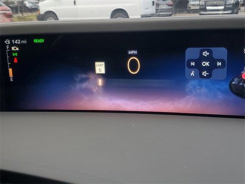 Certified 2024 Lincoln Nautilus Reserve w/ Equipment Group 203A image 21