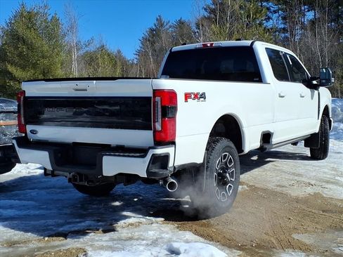 New 2026 Ford F350 Platinum w/ FX4 Off-Road Package AWD/4WD image 5
