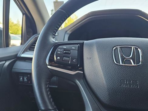 Used 2025 Honda Odyssey EX-L image 32