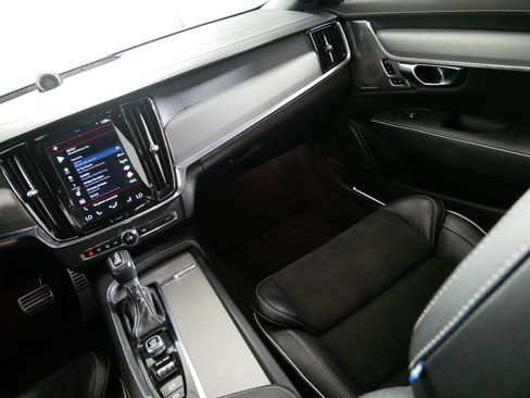 Used 2020 Volvo S90 T6 R-Design AWD/4WD image 11