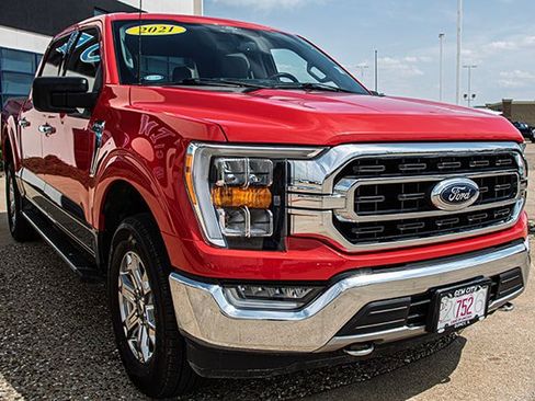 Used 2021 Ford F150 XLT w/ Equipment Group 302A High AWD/4WD image 7