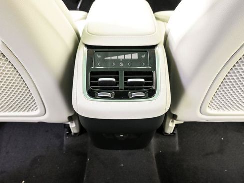Used 2026 Volvo XC90 B6 Ultra w/ Protection Package AWD/4WD image 20