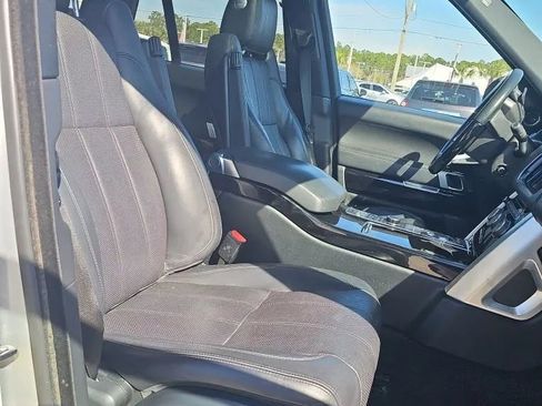 Used 2014 Land Rover Range Rover HSE AWD/4WD image 21
