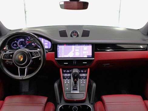 Used 2019 Porsche Cayenne AWD/4WD image 51