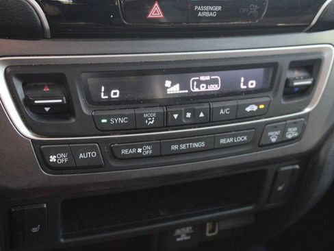 Used 2021 Honda Pilot EX-L image 16